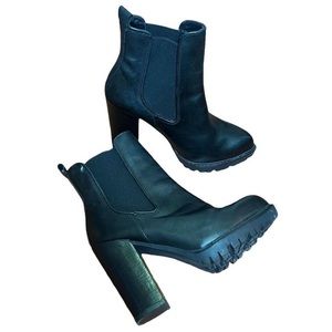 Steve Madden Aleise Booties Black Size 7